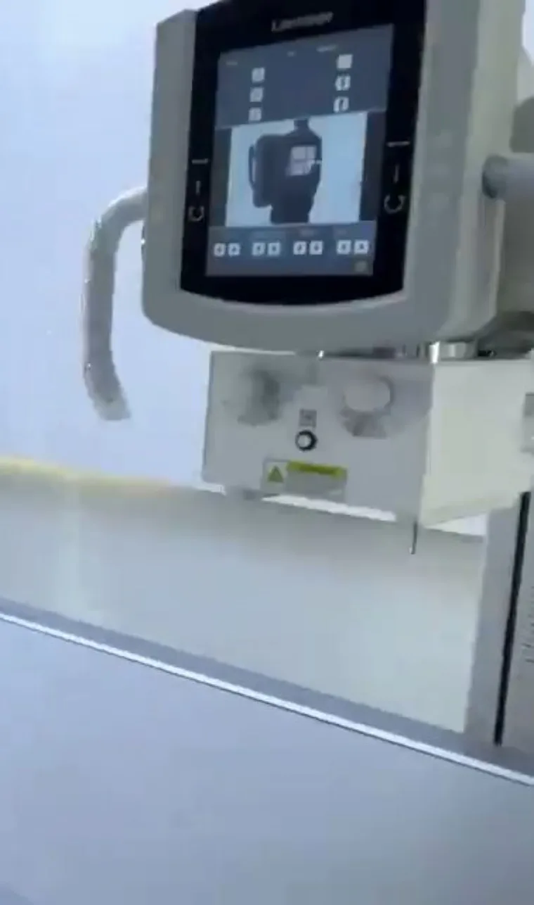 Rayos X estacionario digital Lanmage con consola táctil — Frajmac Perú